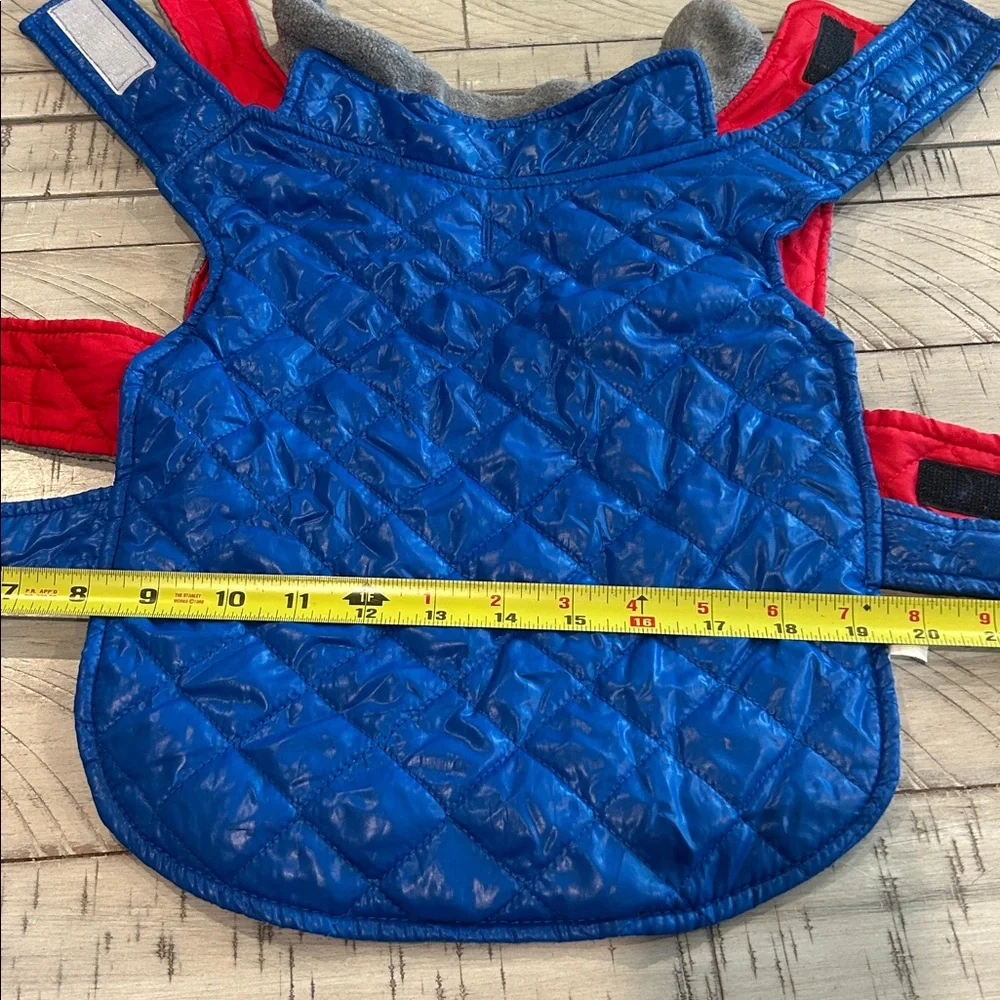 Small Dog Jackets Bundle of 2 Red & Blue Lightweight Velcro Closure Size Medium